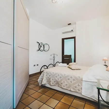 Maria Carmela Intense Living Bed & Breakfast *